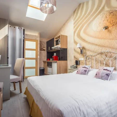 Et Les Flots Bleus 4* Saint-Raphaël