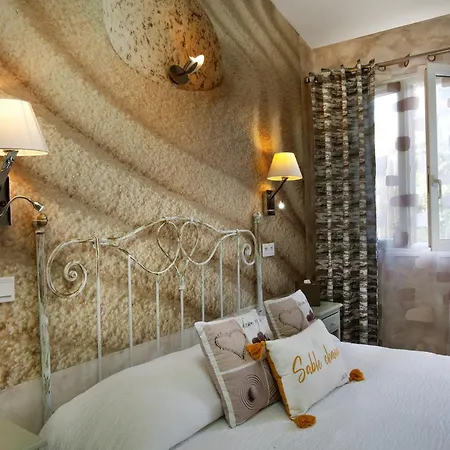 Et Les Flots Bleus Apart Otel 4*