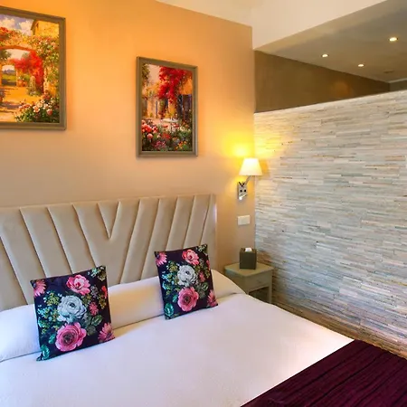 Et Les Flots Bleus Apart-hotel 4*