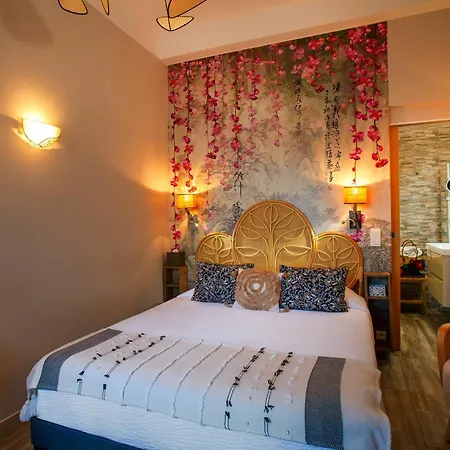 Et Les Flots Bleus Apartahotel 4*