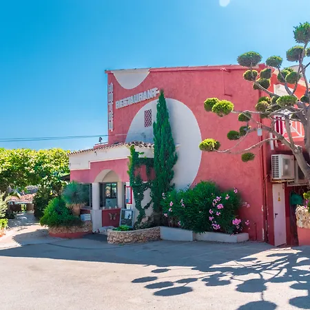 Apartahotel Et Les Flots Bleus Saint-Raphaël
