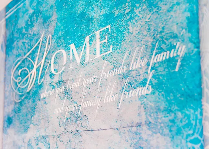 Apartahotel Et Les Flots Bleus