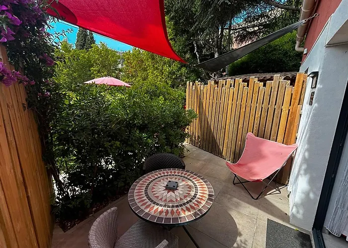 Et Les Flots Bleus 4* Saint-Raphaël