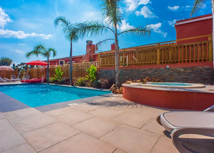 Apartahotel Et Les Flots Bleus