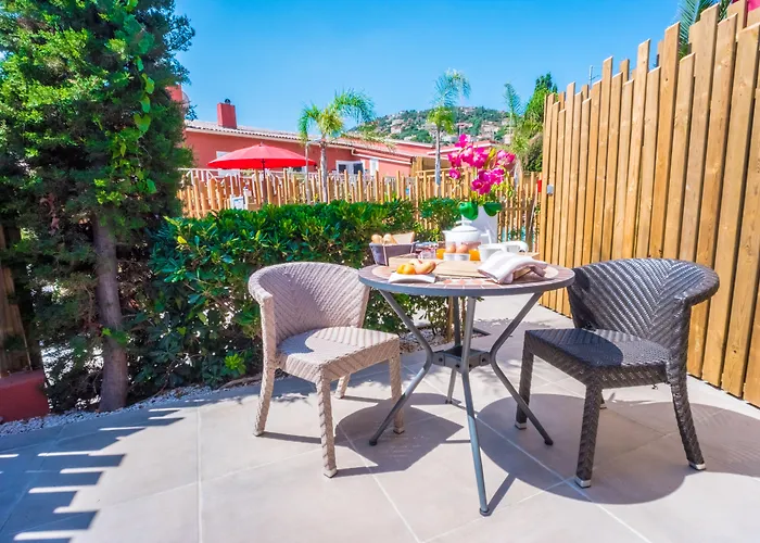 Et Les Flots Bleus 4* Saint-Raphaël