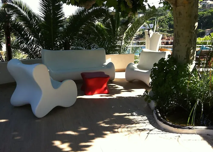 Et Les Flots Bleus 4* Saint-Raphaël