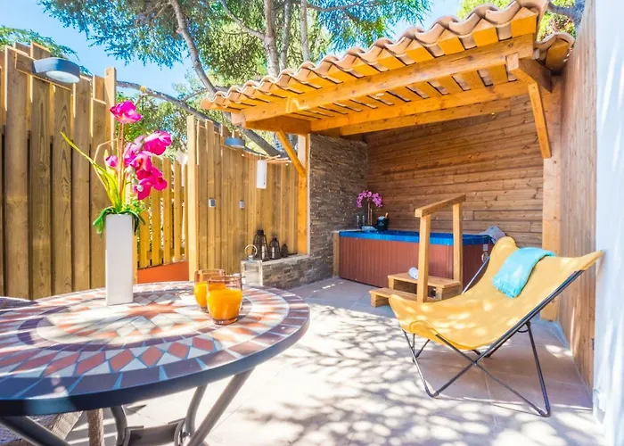 Et Les Flots Bleus 4* Saint-Raphaël